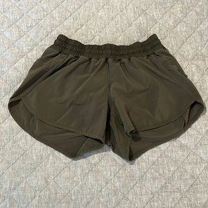 Lululemon army green tracker short size 8
